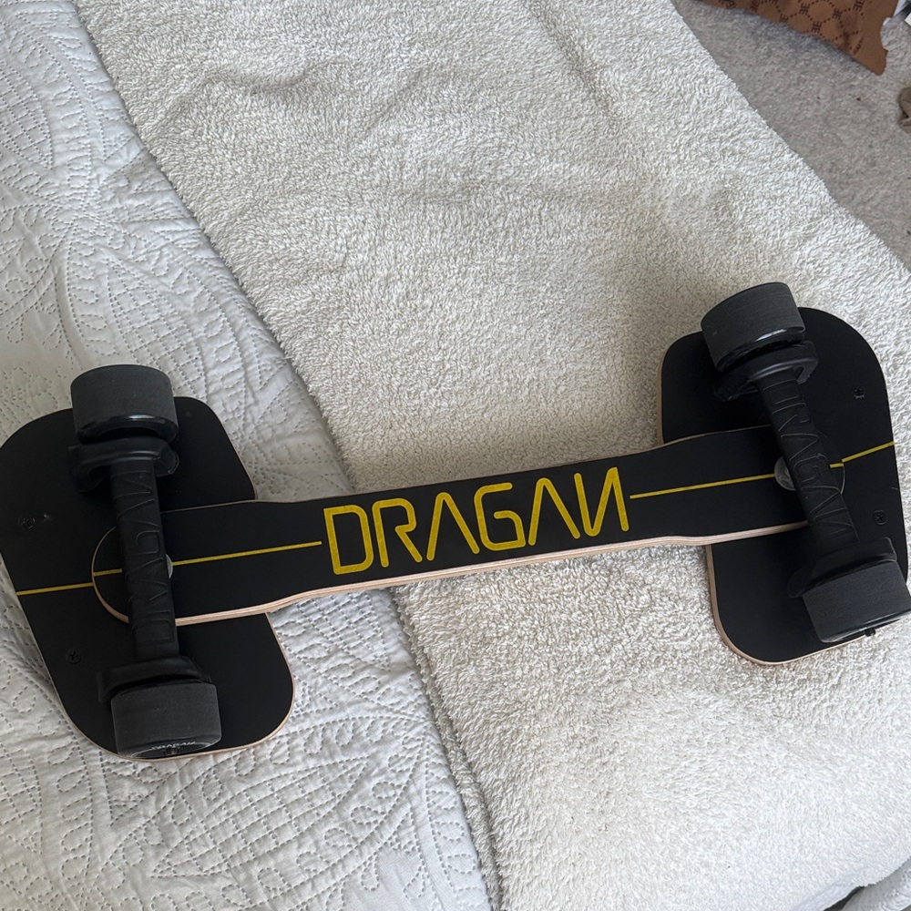 DRAGAN Cruiser Streetboard: Black Edition with yellow details - Picture 8 of 13